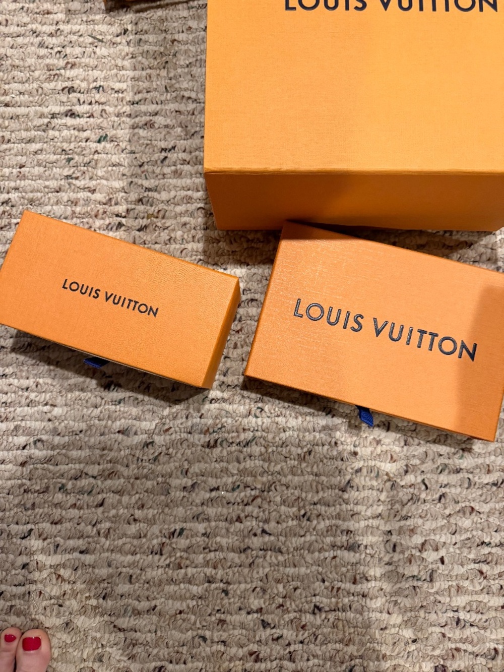5 authentic Louis vuttion boxes